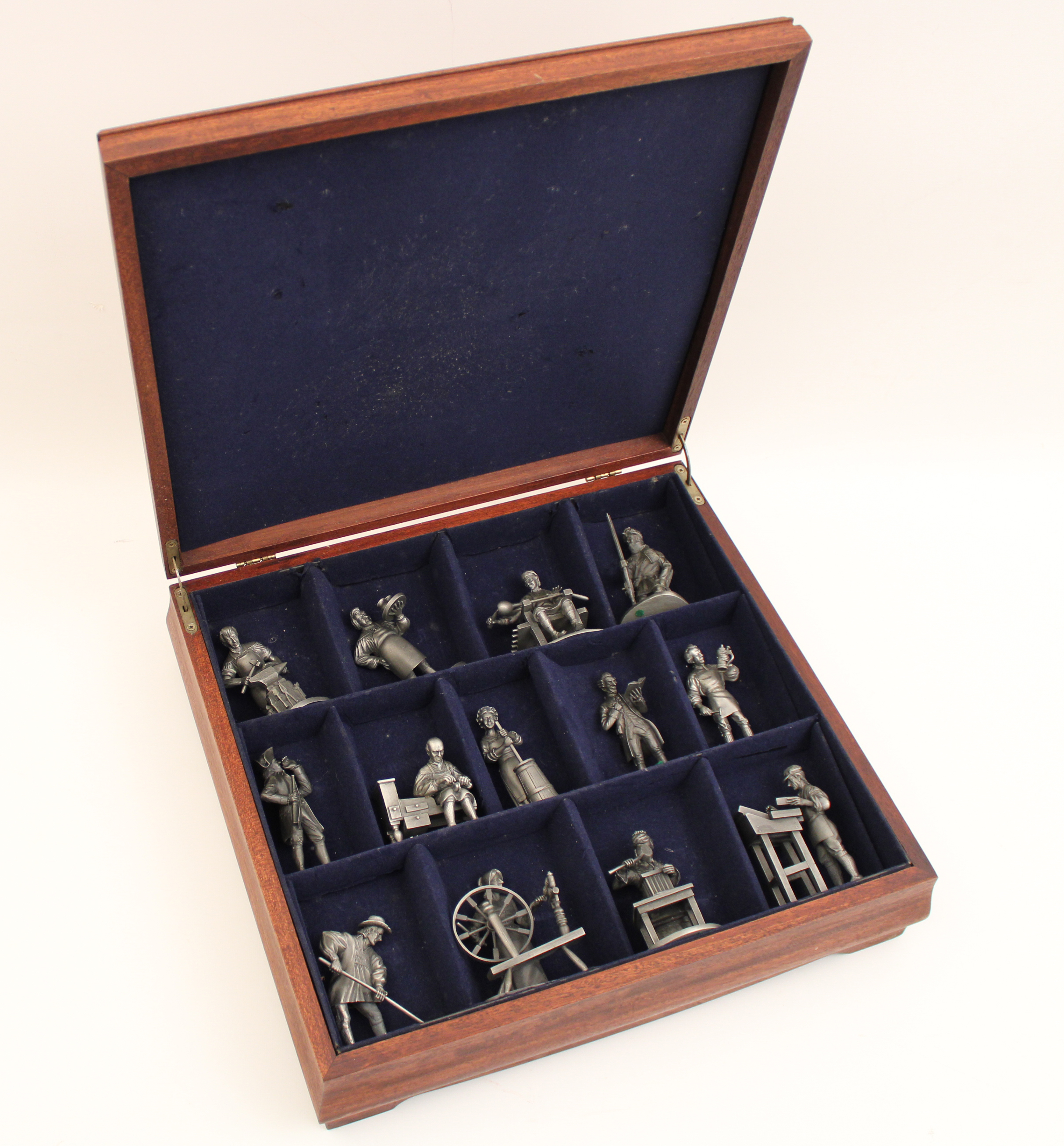 13 PC. COLLECTION BY FRANKLIN