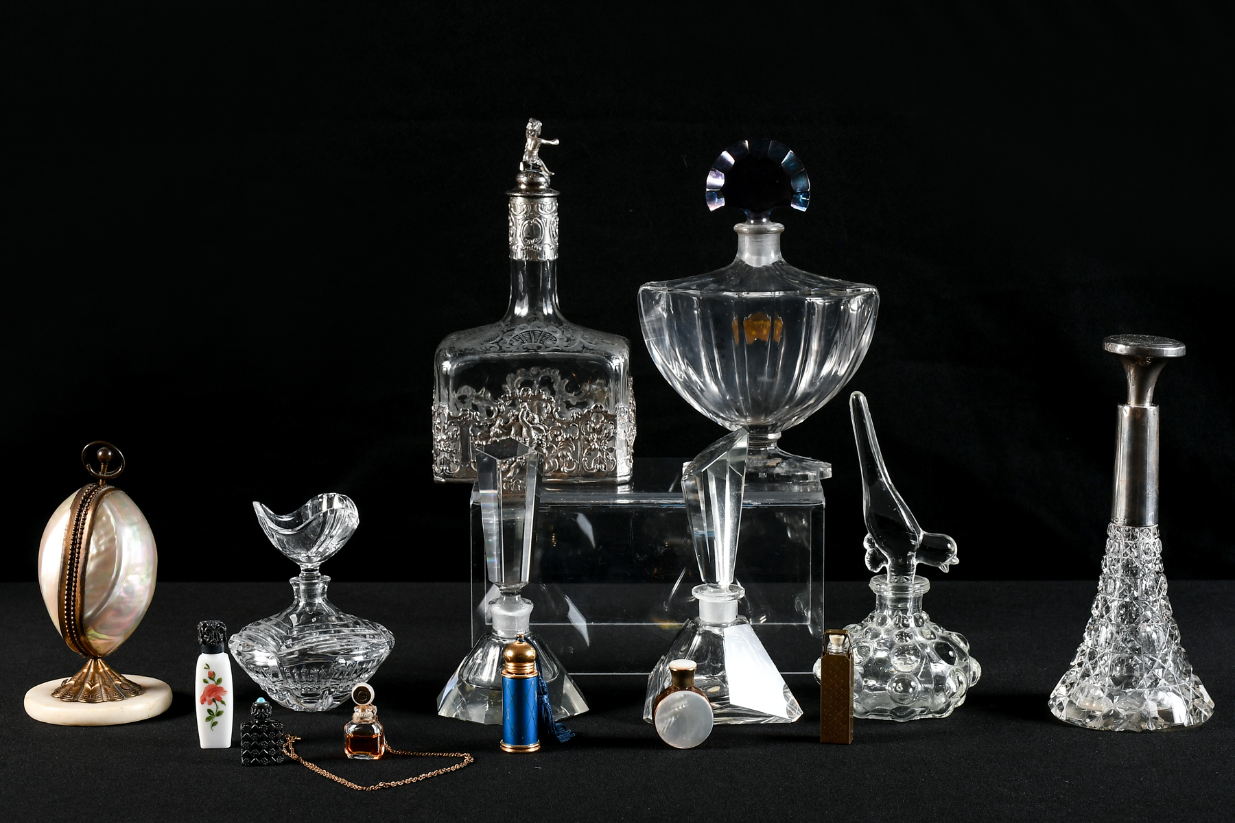 13 PC. PERFUME SCENT BOTTLES