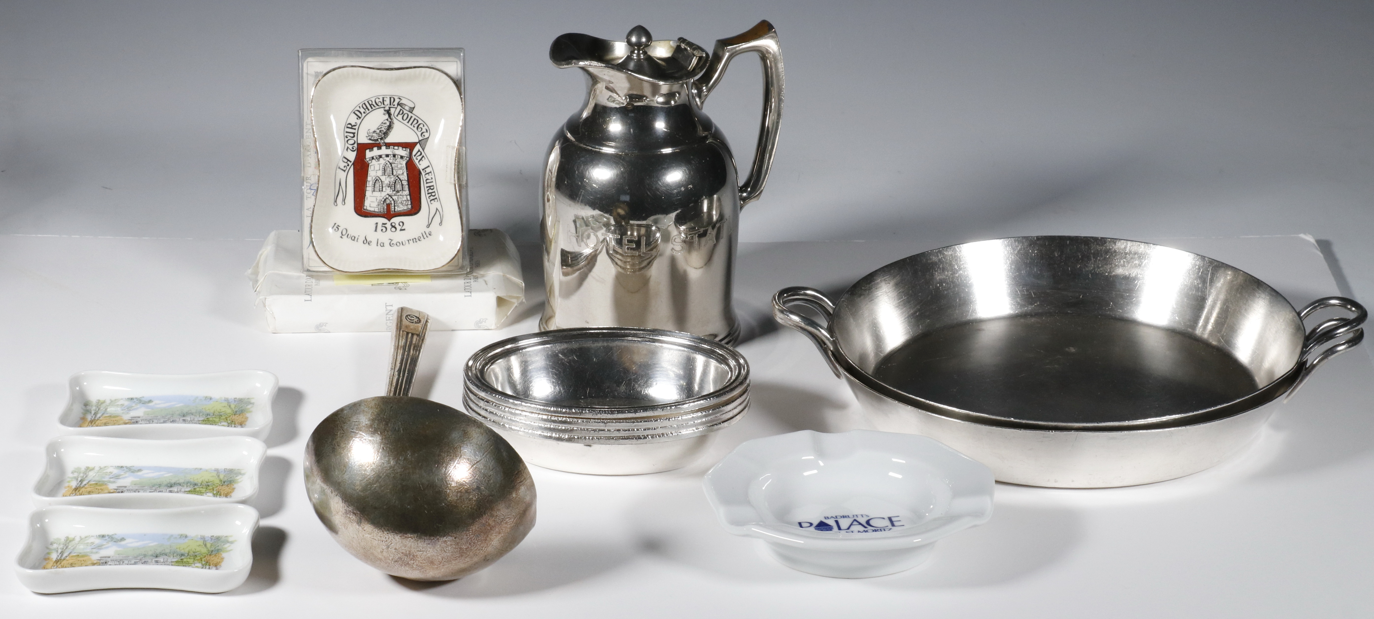 (13 PCS) HOTEL SOUVENIR