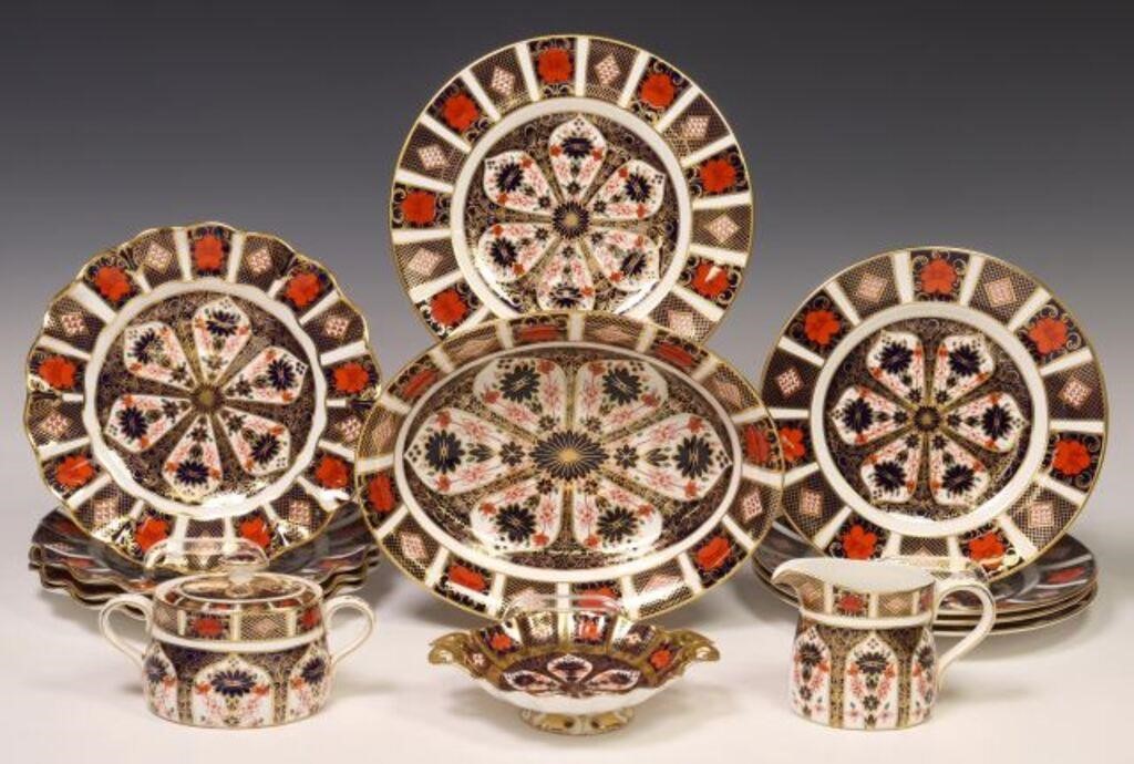 (13) ROYAL CROWN DERBY 'OLD