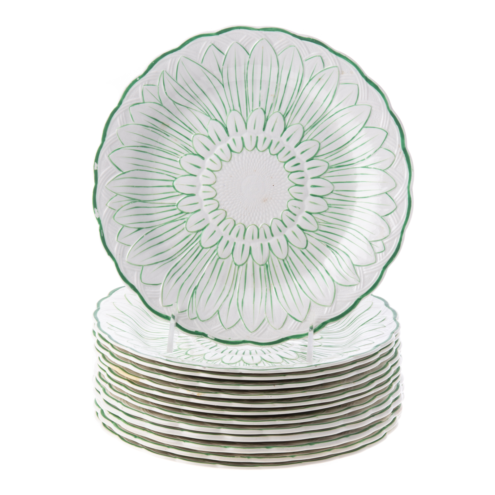 13 WEDGWOOD DAISY PLATES Dated