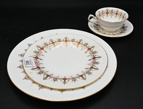 130 PIECE ROYAL CROWN DERBY