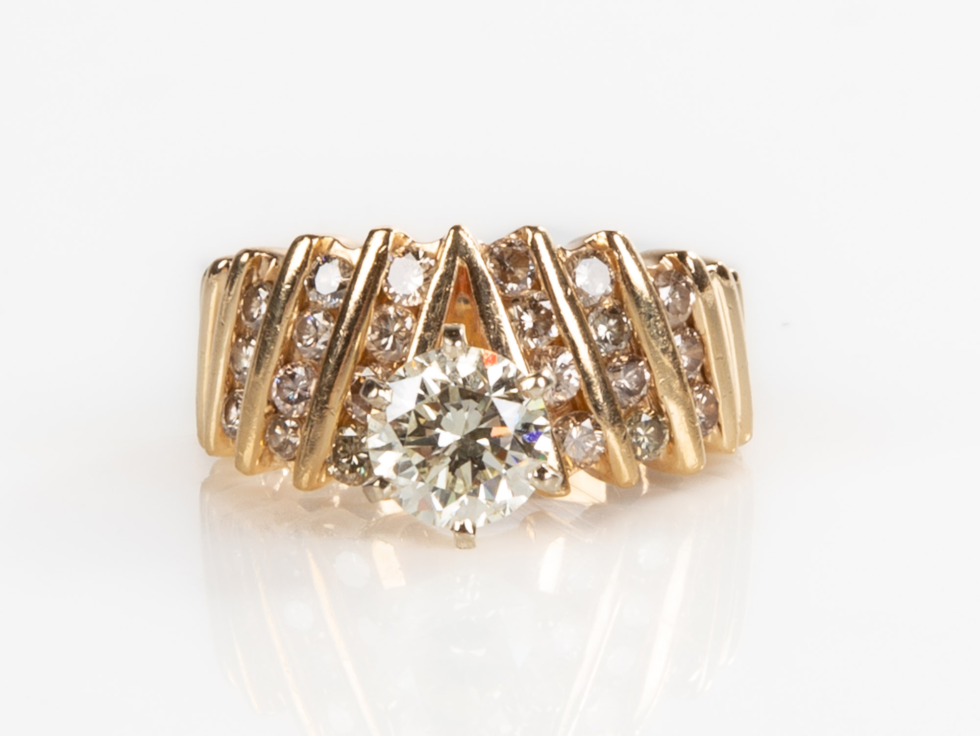 1.36 CT. BRILLIANT CUT DIAMOND RING
