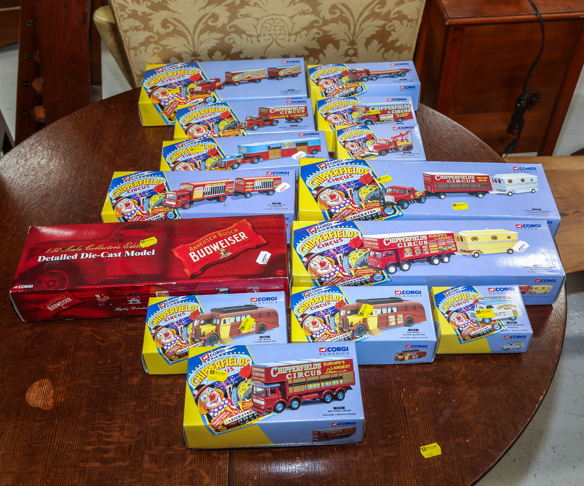 14 CORGI CHIPPERFIELDS CIRCUS