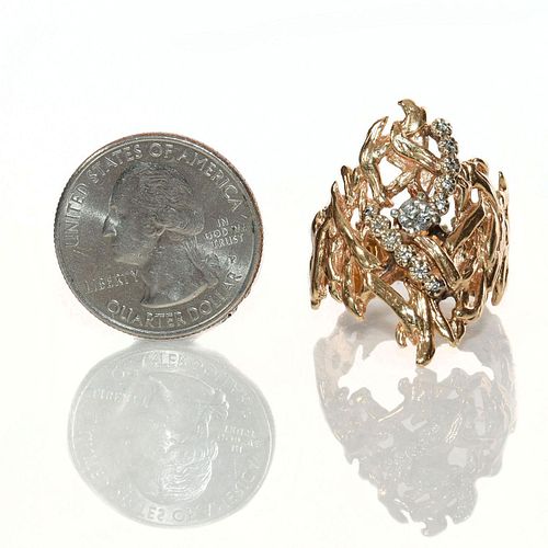 14 KARAT GOLD CRISSCROSS WEAVE RING