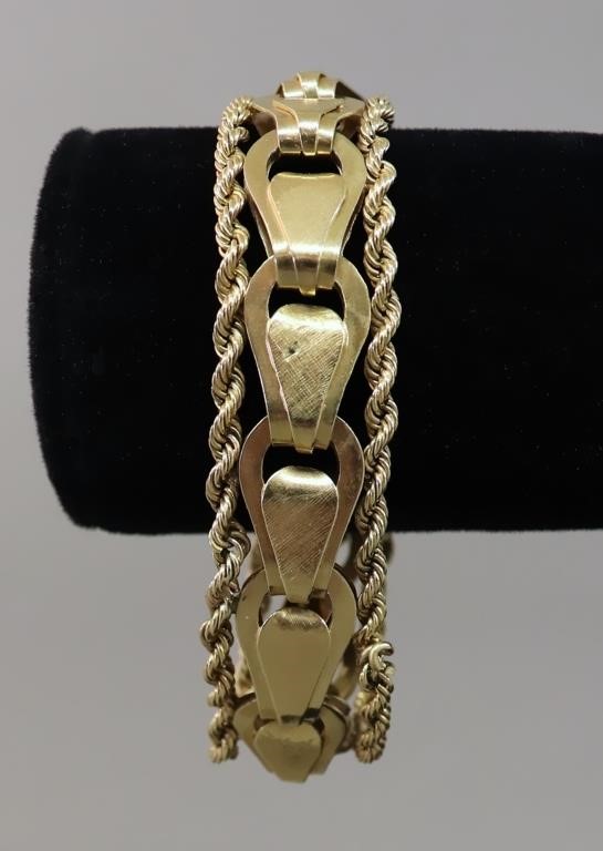 14 karat gold ladies bracelet