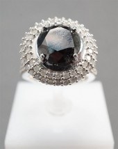14-KARAT WHITE-GOLD, BLACK DIA