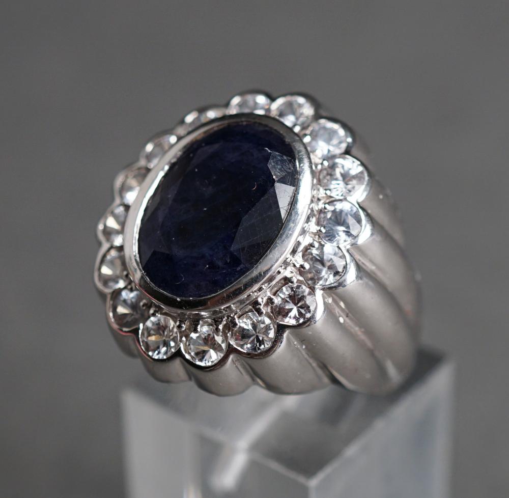 14-KARAT WHITE-GOLD, BLUE