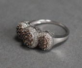 14-KARAT WHITE-GOLD, COGNAC DI