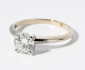 14 KARAT WHITE GOLD DIAMOND SO