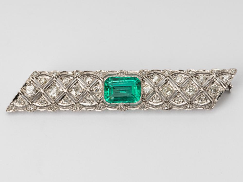 14 KARAT WHITE GOLD, EMERALD, &