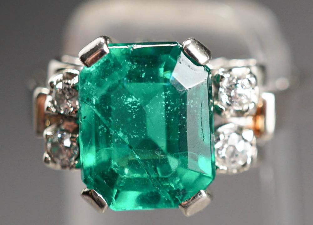14-KARAT WHITE-GOLD, EMERALD AND