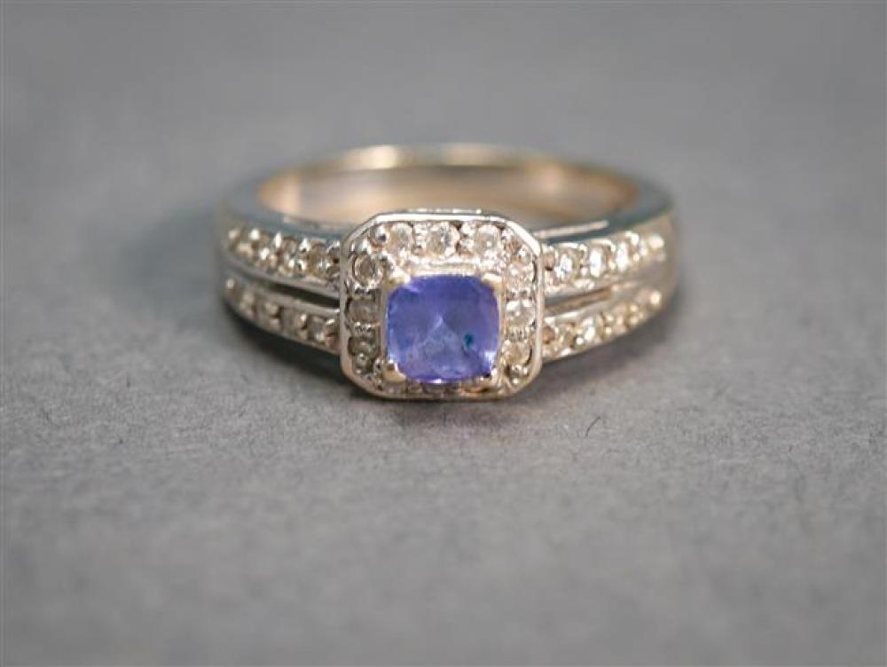 14-KARAT WHITE-GOLD, IOLITE AND
