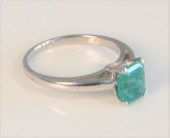 14 KARAT WHITE GOLD RING SET W