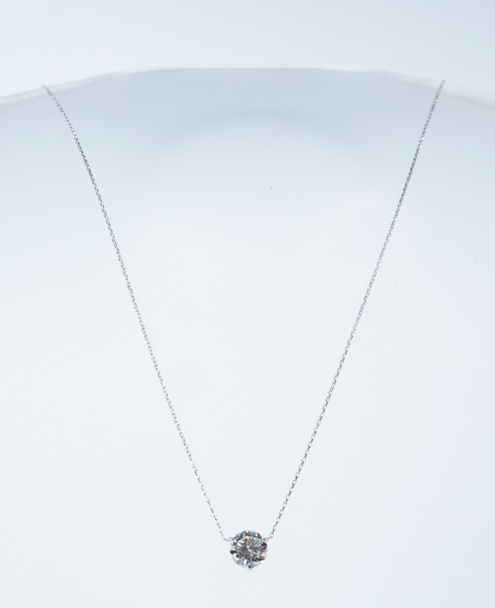 14-KARAT WHITE-GOLD SOLITAIRE