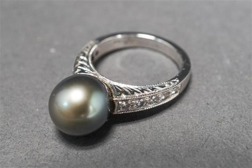 14-KARAT WHITE-GOLD, TAHITIAN PEARL