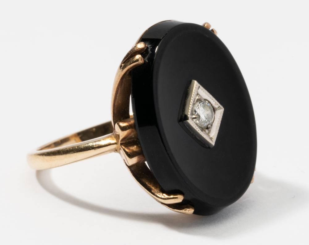 14 KARAT YELLOW AND WHITE GOLD,