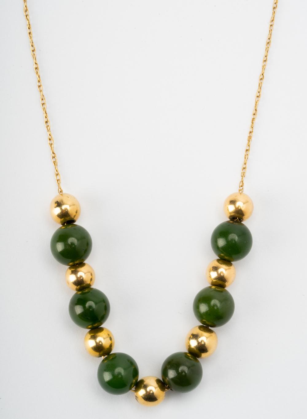 14 KARAT YELLOW GOLD AND NEPHRITE
