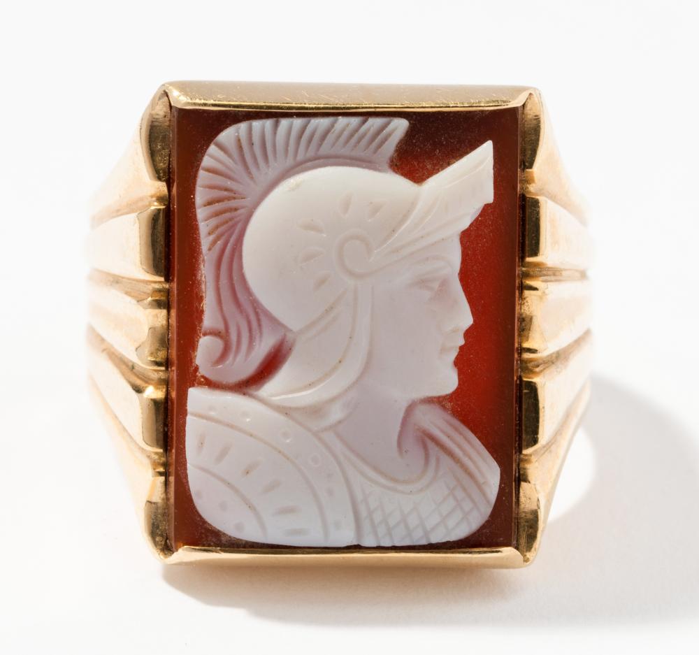 14 KARAT YELLOW GOLD AND SARDONYX