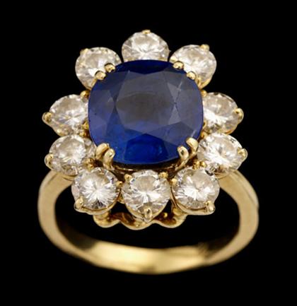 14 karat yellow gold and sapphire
