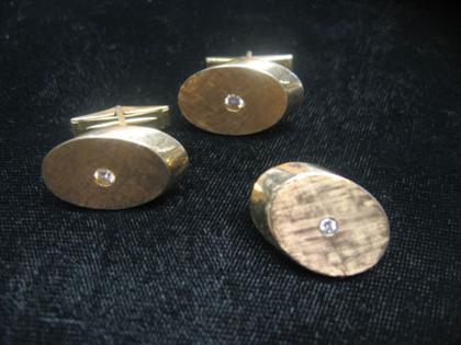 14 karat yellow gold and diamond