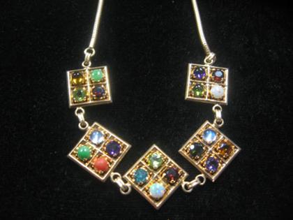 14 karat yellow gold and "