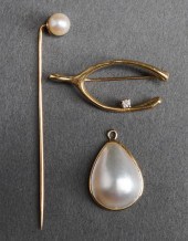 14-KARAT YELLOW-GOLD AND DIAMO