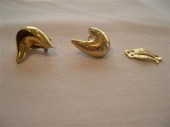 14 karat yellow gold "boomeran