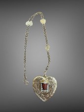14-KARAT YELLOW-GOLD, CARVED S
