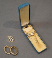 14-KARAT YELLOW-GOLD DIAMOND P