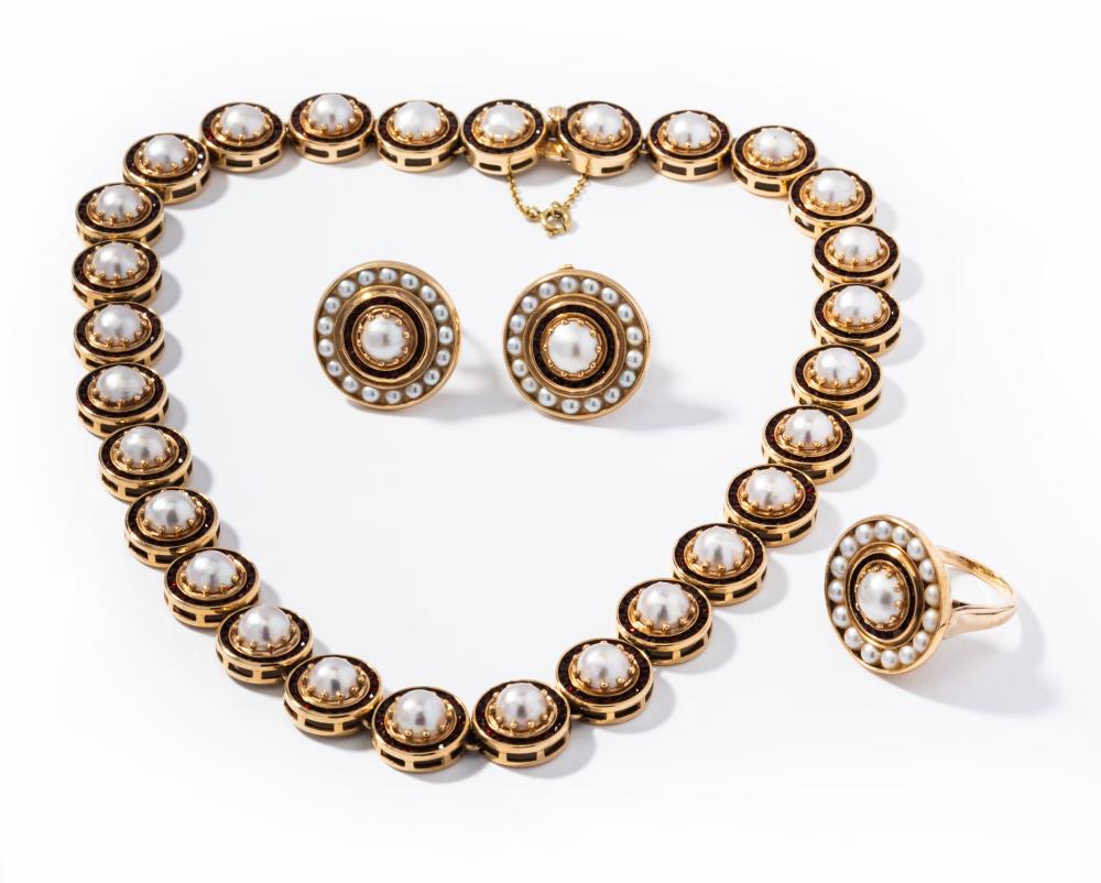 14 KARAT YELLOW GOLD PEARL AND