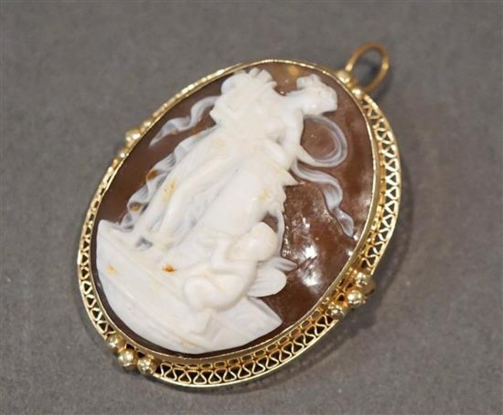 14 KARAT YELLOW GOLD SHELL CAMEO