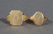 14-KARAT YELLOW-GOLD SIGNET RI