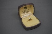 14-KARAT YELLOW-GOLD SOLITAIRE