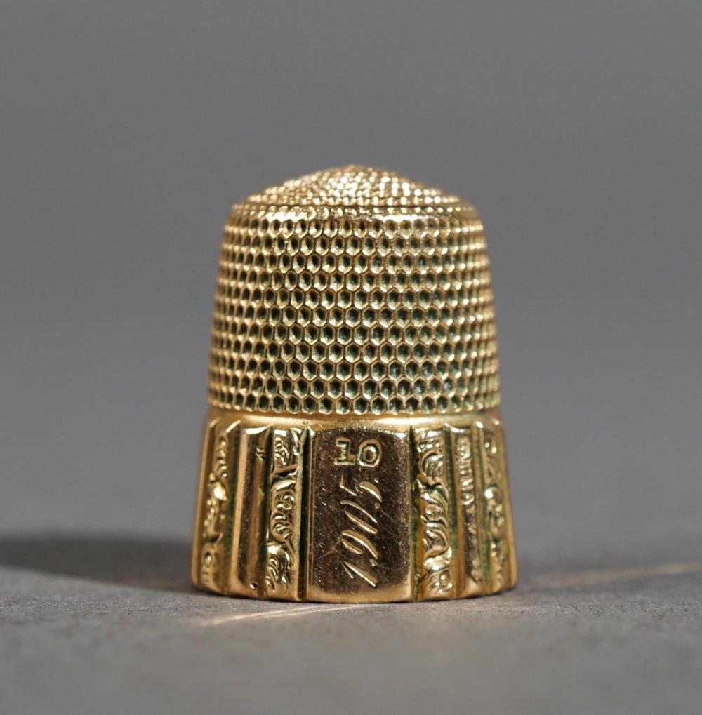 14-KARAT YELLOW-GOLD THIMBLE 3.6