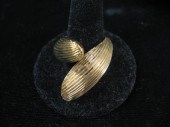 14 karat yellow gold "wrap" ri