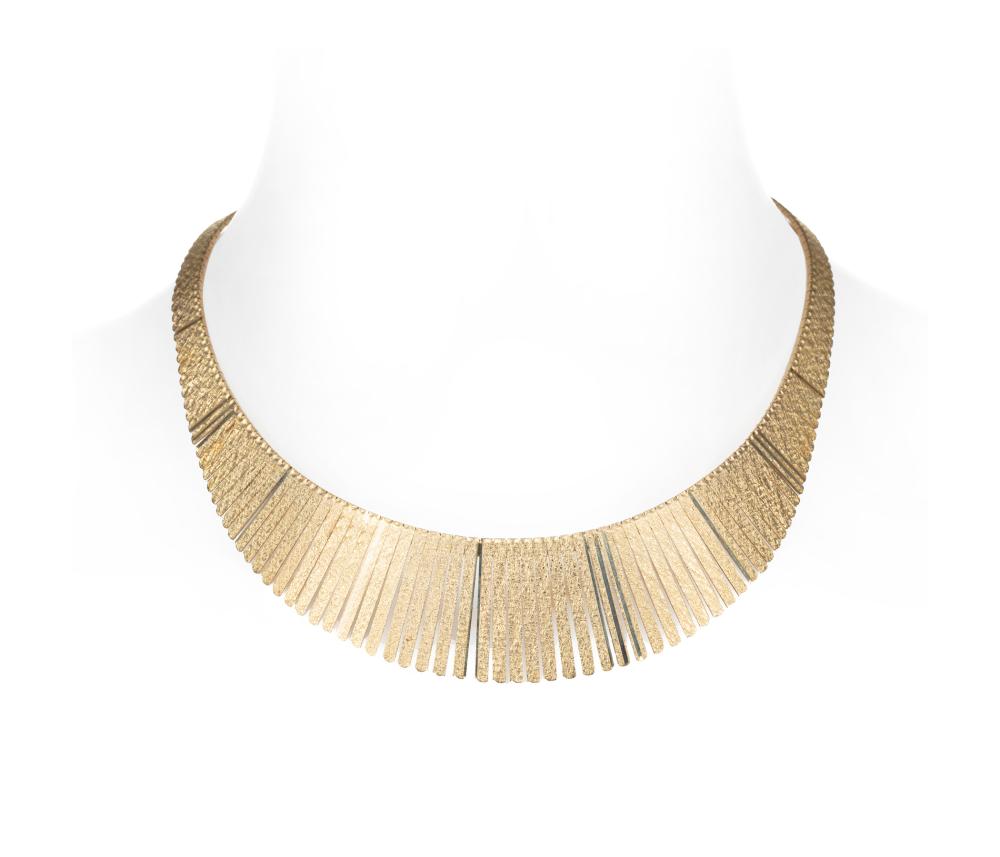 14 KT. GOLD GRADUATED COLLAR