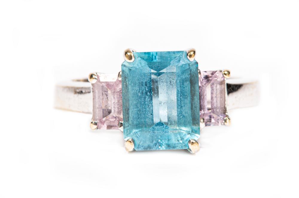 14 KT. WHITE GOLD, AQUAMARINE AND