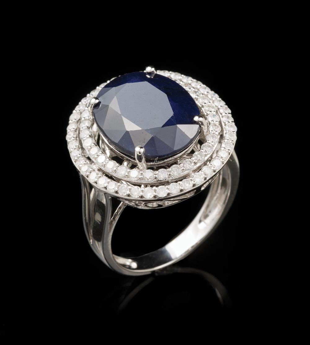 14 KT. WHITE GOLD, BLUE SAPPHIRE