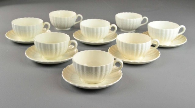 (14) PCS. WHITE COPELAND CUPS &