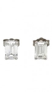 1.46CTS EMERALD CUT DIAMOND ST