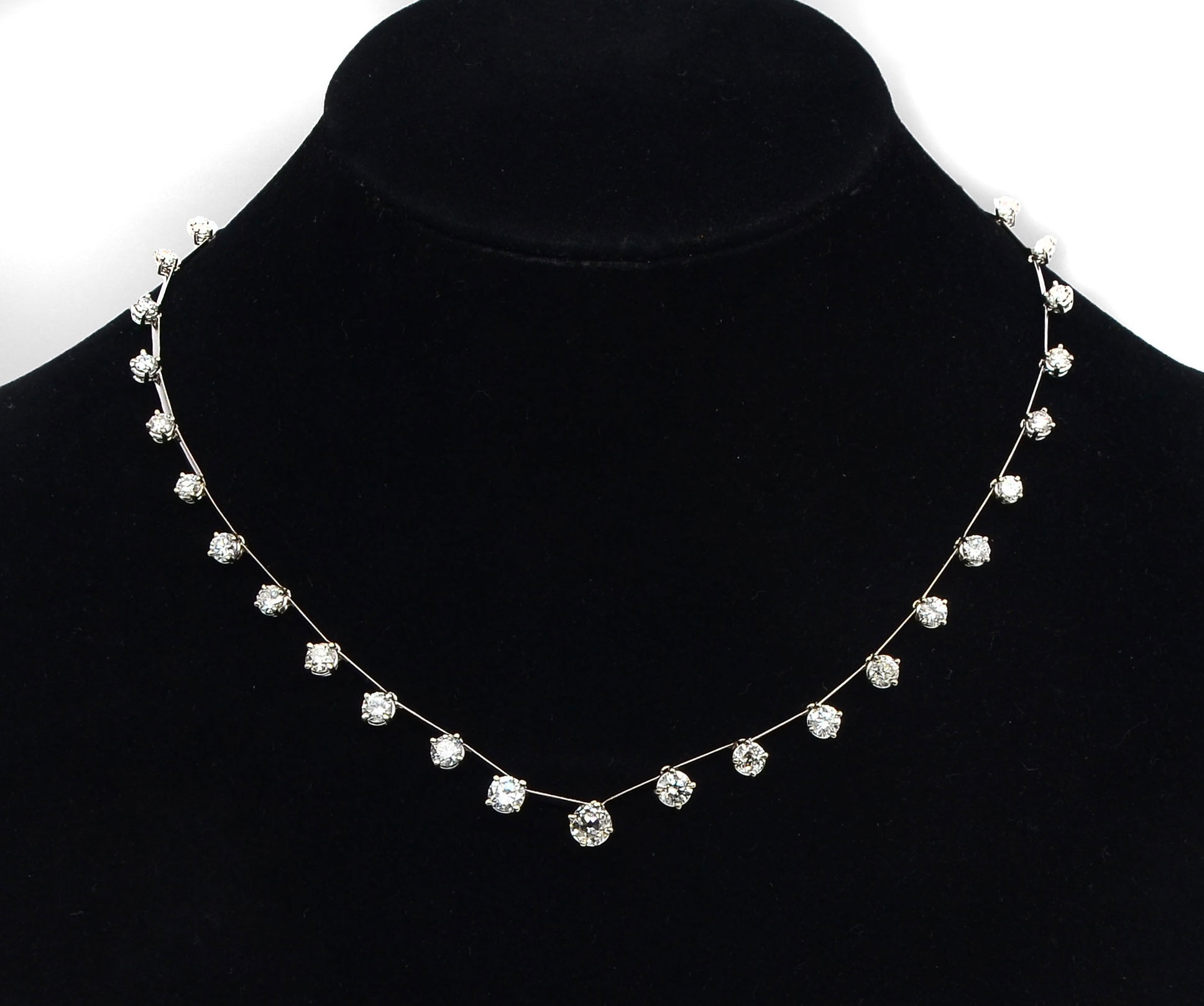 14K 9.37 CWT DIAMOND RIVIERE