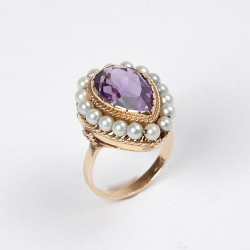 14K AMETHYST & SEED PEARL RING14k