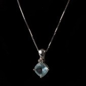 14K AQUAMARINE AND DIAMOND PEN