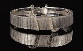 14K BAUME & MERCIER WATCH W/ D