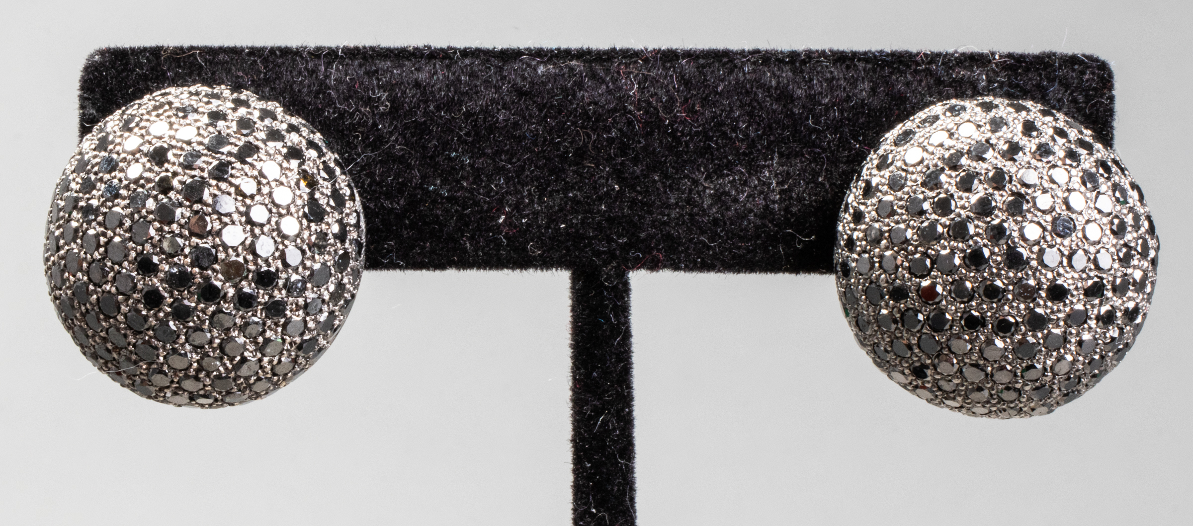 14K BLACKENED GOLD BLACK DIAMOND