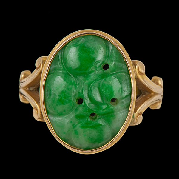 14k Carved Jadeite Ring 14k