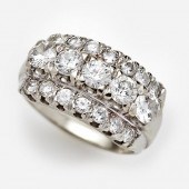 14K DIAMOND RING: 2.09 CTW DIA