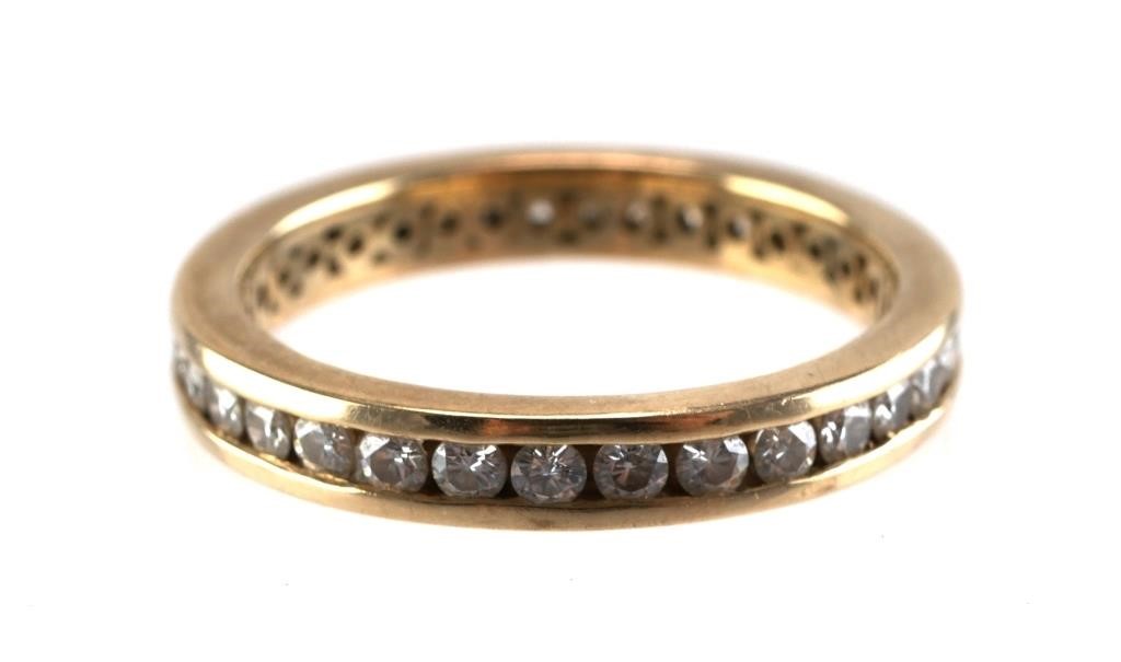 14K GOLD AND DIAMOND RING14K yellow