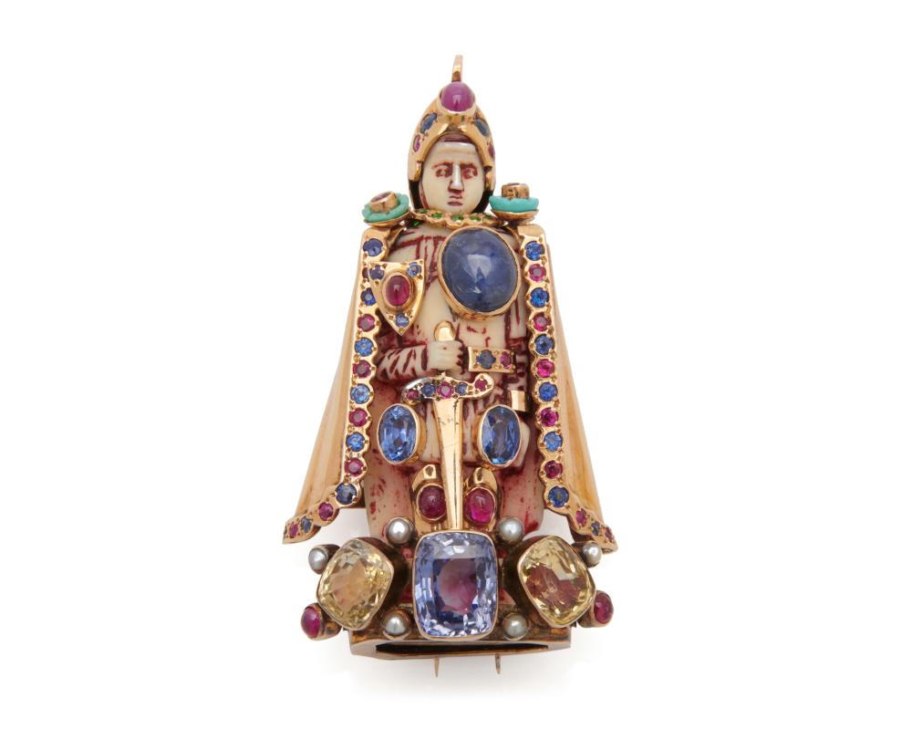 14K GOLD AND GEMSET CHESSMAN